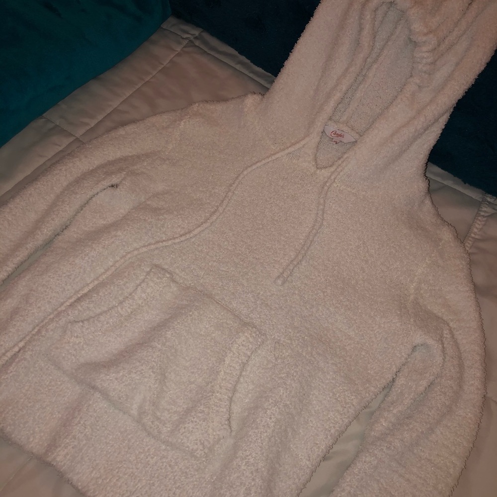 white hoodie